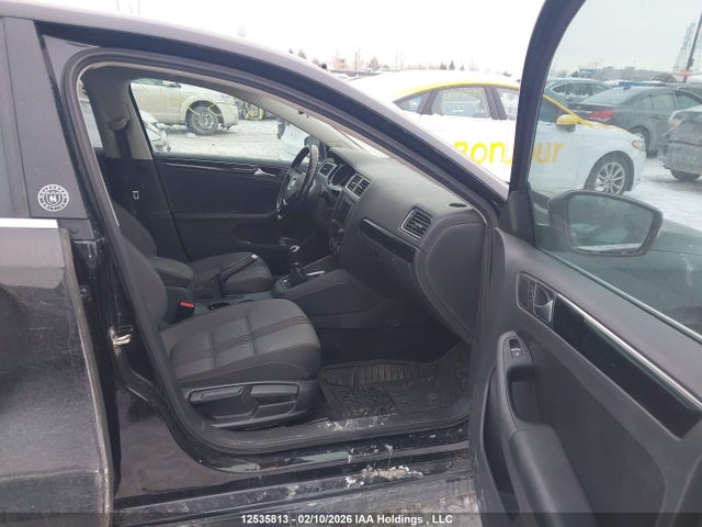 Volkswagen JETTA SE 2017 3VWB67AJ9HM356413 Image 5