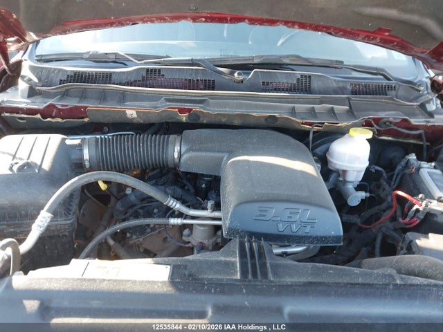 1C6RR7LG5MS592043 RAM 1500 Classic Slt