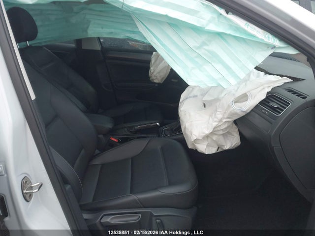 3VWG57AU2KM028082 Volkswagen Golf 1.4 Tsi Comfortline/1.4 Tsi Execline/1.4 Tsi Highline