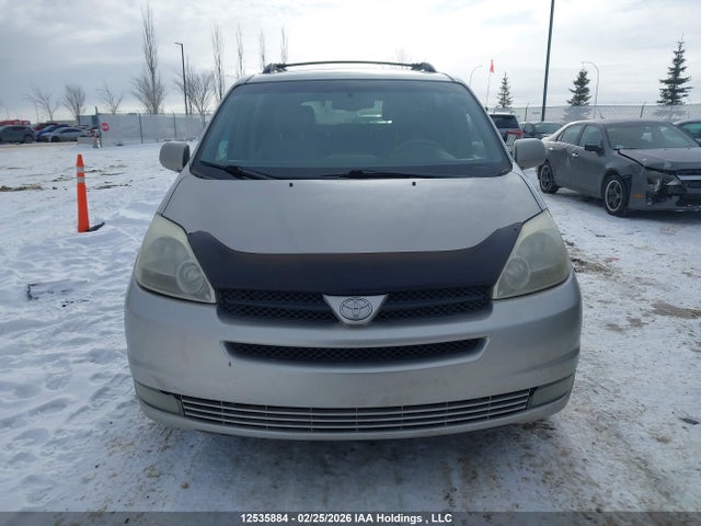 2005 Toyota Sienna Xle/xle Limited მანქანა იყიდება აუქციონზე, vin: 5TDZA22C45S287452, აუქციონის ნომერი: 12535884