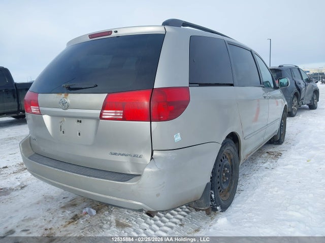 2005 Toyota Sienna Xle/xle Limited მანქანა იყიდება აუქციონზე, vin: 5TDZA22C45S287452, აუქციონის ნომერი: 12535884