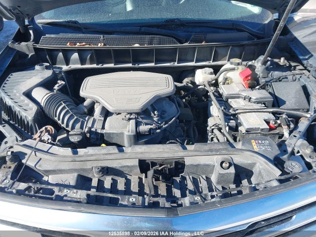 1GYKNDRS4JZ113799 Cadillac XT5 LUXURY