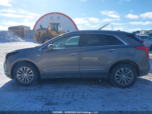 1GYKNDRS4JZ113799 Cadillac XT5 LUXURY