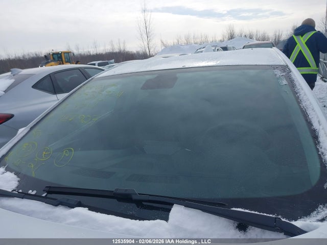 1G1RA6S55JU127927 Chevrolet VOLT LT