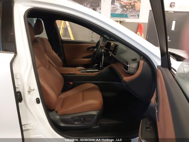 12535914 :رقم المزاد ، JTDACAAJ4S3000240 vin ، 2025 Toyota Crown Signia Limited مزاد بيع