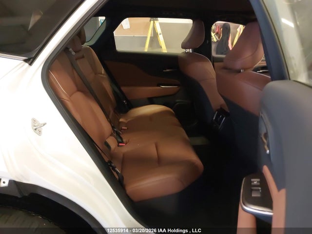 12535914 :رقم المزاد ، JTDACAAJ4S3000240 vin ، 2025 Toyota Crown Signia Limited مزاد بيع
