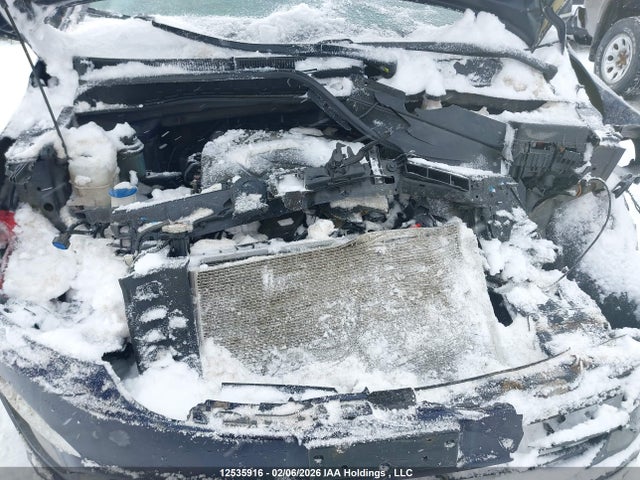 KNDMB5C18L6586929 KIA Sedona Lx/ex