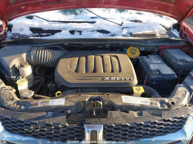 2C4RDGBG2ER183011 Dodge Grand Caravan Se/sxt