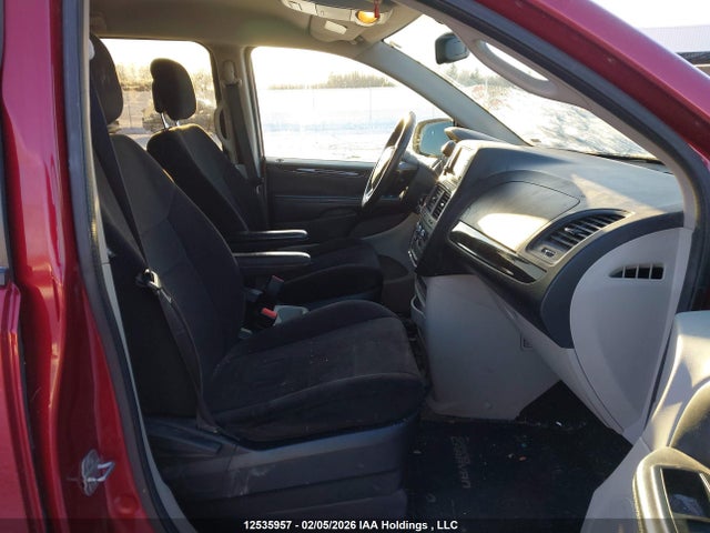 2C4RDGBG2ER183011 Dodge Grand Caravan Se/sxt