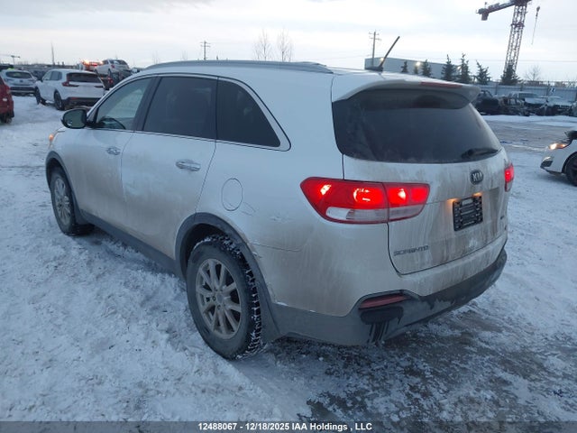5XYPG4A39GG027227 KIA Sorento 2.4l Lx