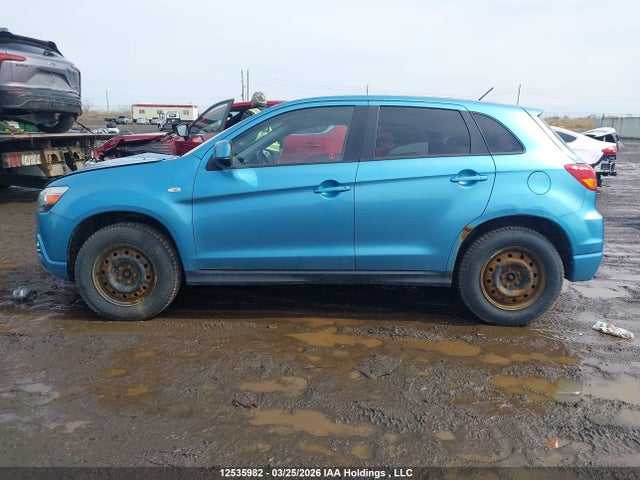 12535982 :رقم المزاد ، JA4AJ3AU4BZ605572 vin ، 2011 Mitsubishi Rvr Se مزاد بيع