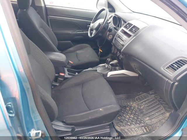 12535982 :رقم المزاد ، JA4AJ3AU4BZ605572 vin ، 2011 Mitsubishi Rvr Se مزاد بيع