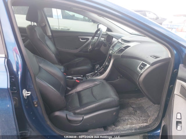 KMHDH4AH5GU639608 Hyundai Elantra Limited
