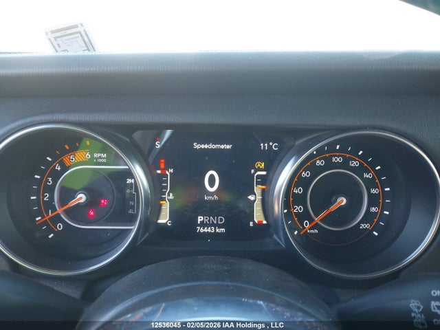 1C4HJXEM5PW530542 Jeep Wrangler Sahara