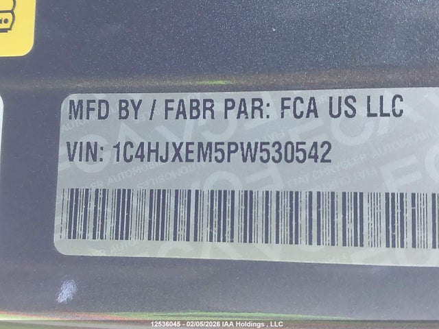 1C4HJXEM5PW530542 Jeep Wrangler Sahara