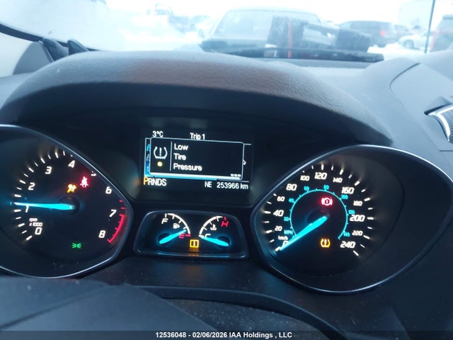 1FMCU9G94EUC32851 Ford ESCAPE SE