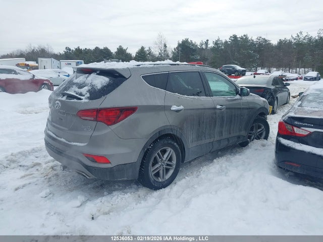 5XYZUDLB4JG532394 Hyundai Santa Fe Sport 2.4 Luxury
