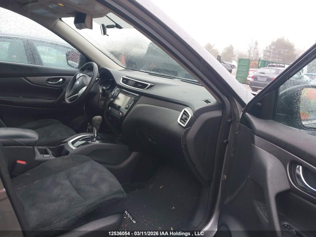 5N1AT2MV6GC912990 Nissan Rogue