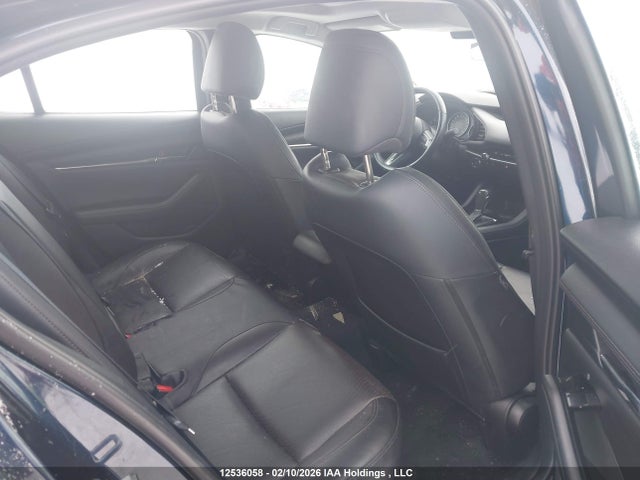 JM1BPBDY8R1658382 Mazda 3 Gt
