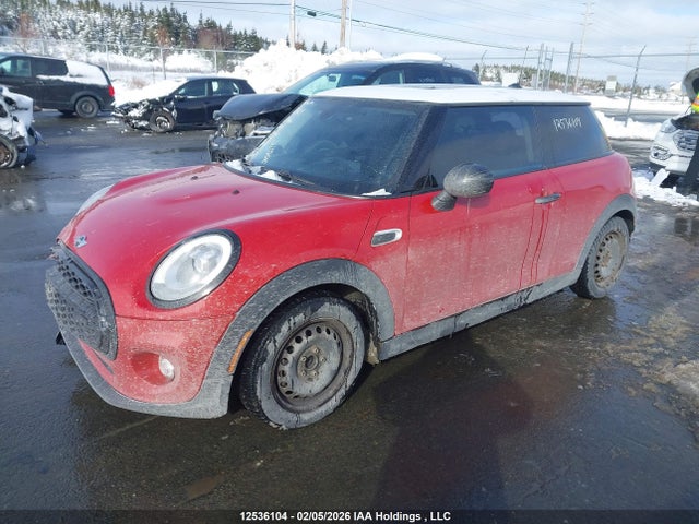 WMWXP5C37H3B15864 Mini 3 Door Cooper