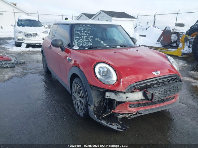 WMWXP5C37H3B15864 Mini 3 Door Cooper