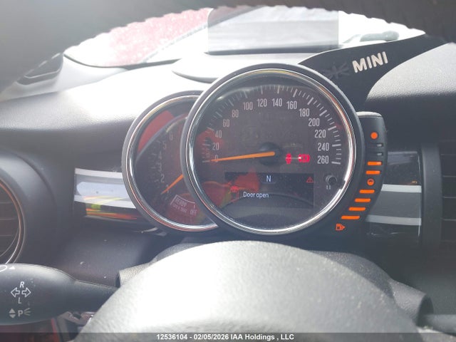 WMWXP5C37H3B15864 Mini 3 Door Cooper