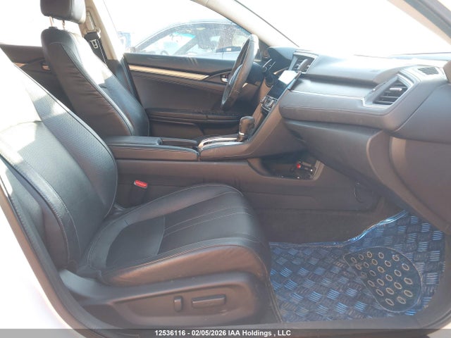 2HGFC1F90GH111667 Honda Civic Touring
