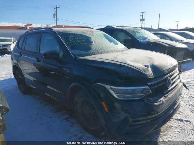 3VV8B7AX7NM055309 Volkswagen Tiguan Comfortline R-line Black Edition