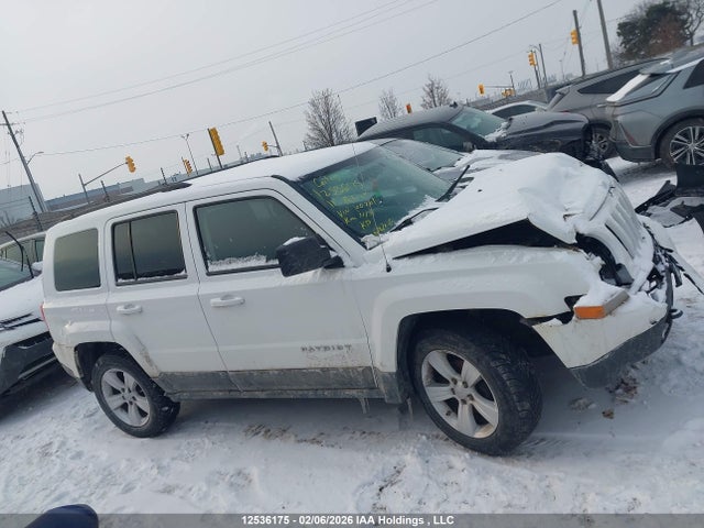 2011 Jeep Patriot მანქანა იყიდება აუქციონზე, vin: 1J4NF2GB8BD100201, აუქციონის ნომერი: 12536175