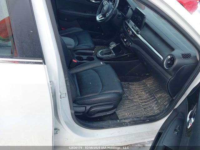 3KPF54AD1KE008803 KIA Forte Ex/ex Limited/ex Premium/ex+
