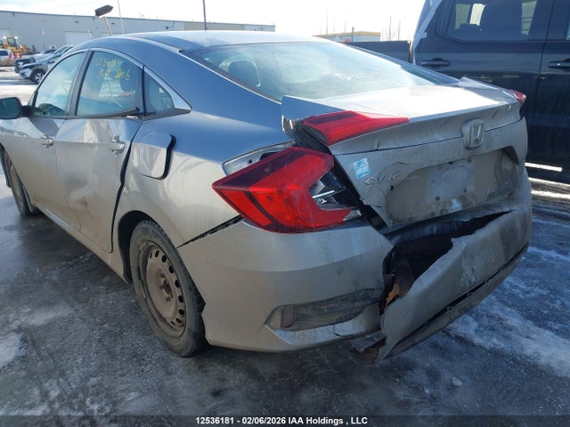 Продаж на аукціоні авто 2018 Honda Civic Lx, vin: 2HGFC2F55JH025992, номер лоту: 12536181