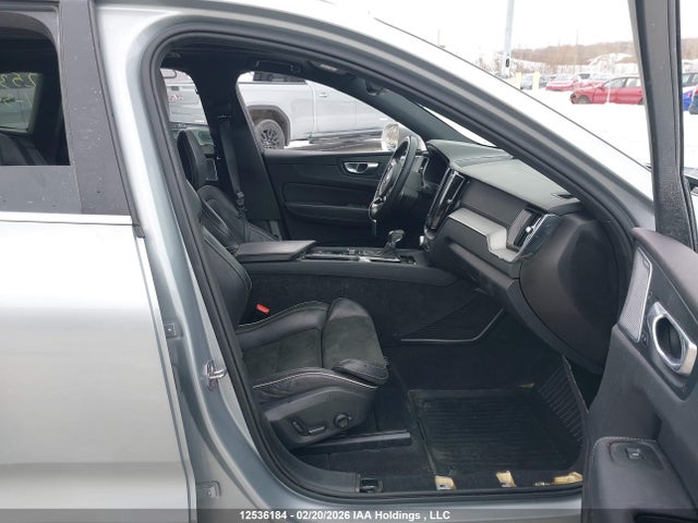 YV4A22RM5K1346443 Volvo Xc60 T6 R-design