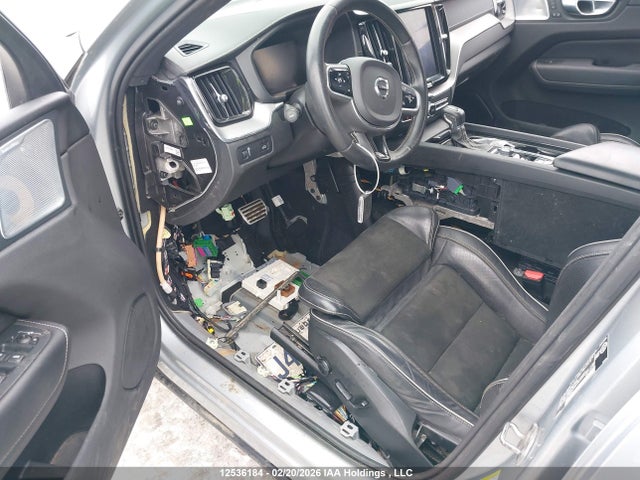 YV4A22RM5K1346443 Volvo Xc60 T6 R-design