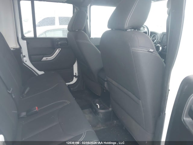 1C4HJWEG8HL708787 Jeep Wrangler Unlimited Sahara