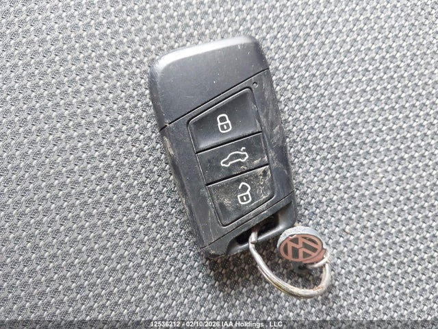 3VVAX7B22NM013894 Volkswagen TAOS S