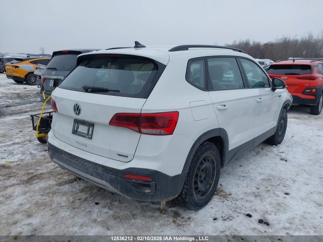 3VVAX7B22NM013894 Volkswagen TAOS S