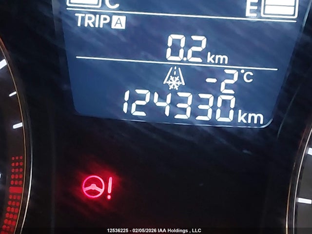 12536225 :رقم المزاد ، KMHCT5AE7FU230935 vin ، 2015 Hyundai Accent مزاد بيع