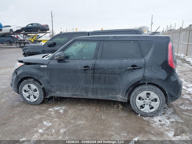 KNDJN2A26J7523517 KIA Soul