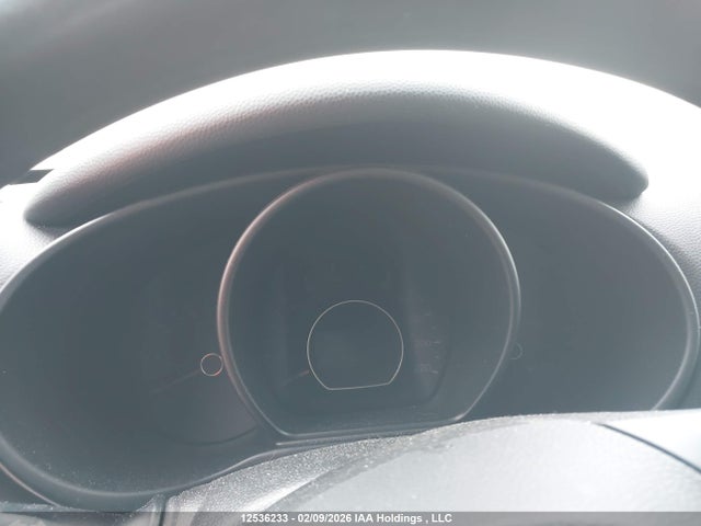 KNDJN2A26J7523517 KIA Soul