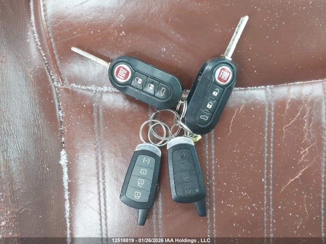3C3CFFER7ET236522 Fiat 500c Lounge