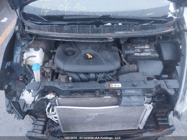 KNAHT8A36E7048518 KIA Rondo Lx