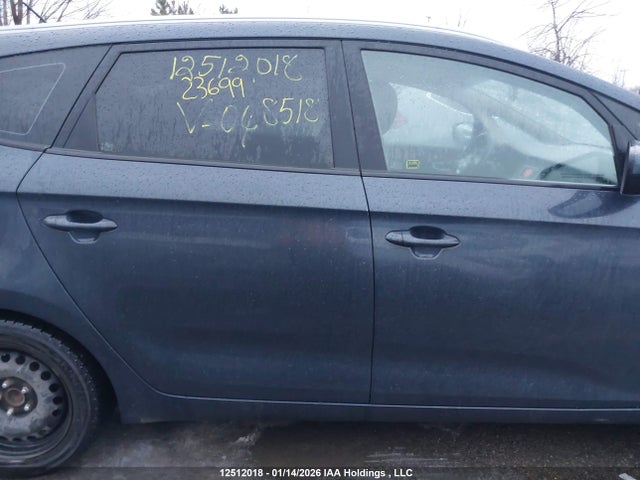 KNAHT8A36E7048518 KIA Rondo Lx