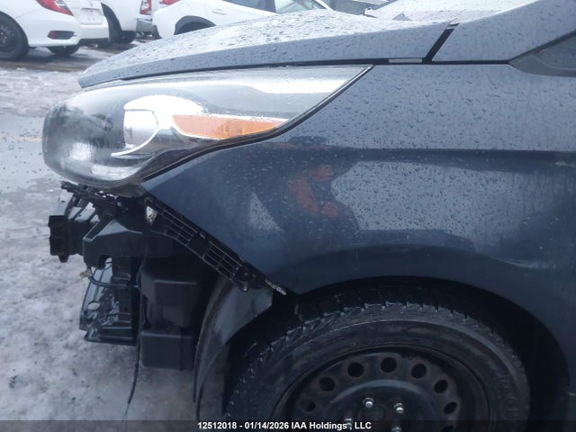 KNAHT8A36E7048518 KIA Rondo Lx