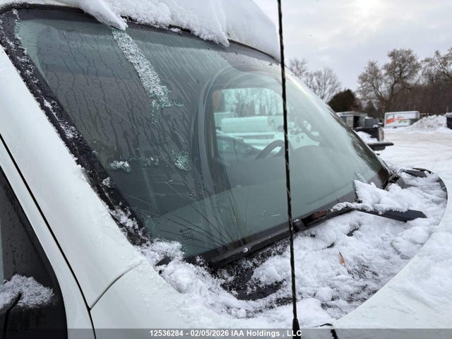 1N6BF0KY7EN105894 Nissan Nv Cargo Nv2500 Hd Sv V6