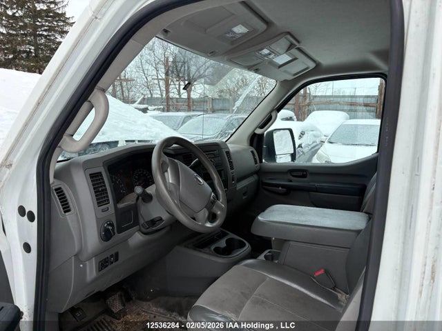 1N6BF0KY7EN105894 Nissan Nv Cargo Nv2500 Hd Sv V6
