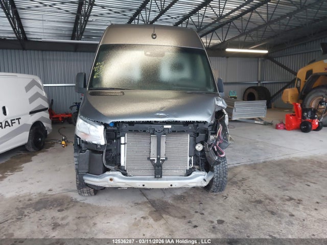 W1Y4EBHY8MP412944 Mercedes-Benz Sprinter 2500 Standard Roof V6 Diesel