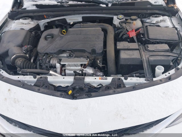 1G1ZD5ST8RF208114 Chevrolet MALIBU LT