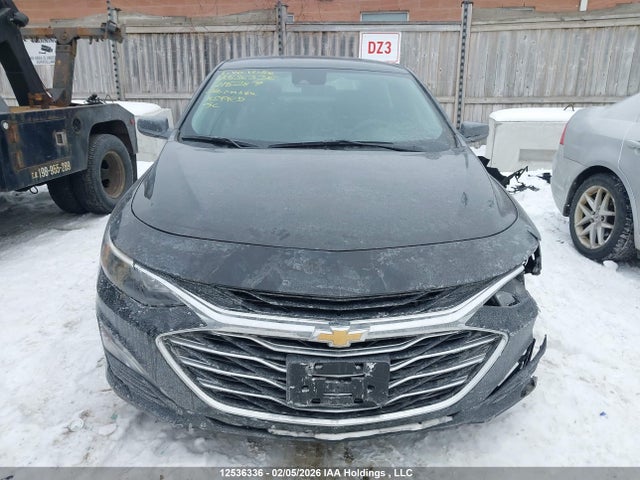 1G1ZD5ST8RF215287 Chevrolet MALIBU LT