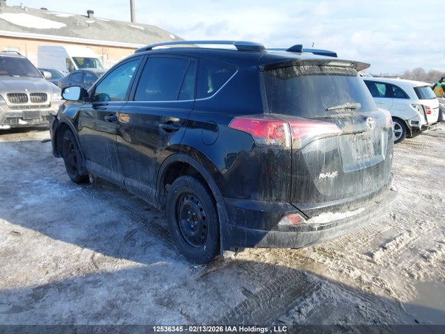 2T3ZFREVXHW393043 Toyota RAV4 LE