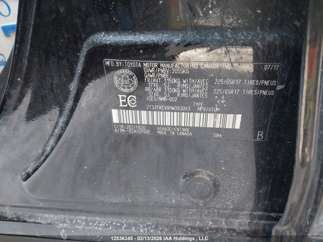 2T3ZFREVXHW393043 Toyota RAV4 LE